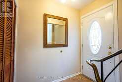 2064 ST LAURENT BOULEVARD | Ottawa Ontario | Slide Image Eight