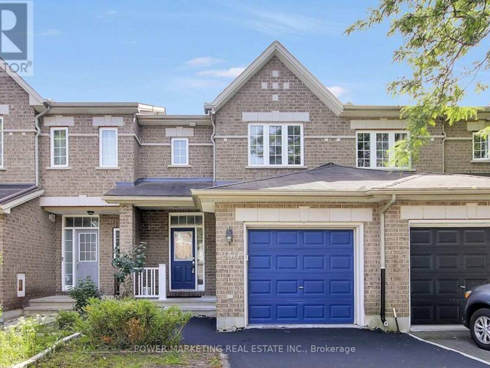 230 BOOKTON PLACE, Ottawa, Ontario K1V 2H5
