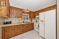 131 OAKRIDGE BOULEVARD | Ottawa Ontario | Slide Image Twelve