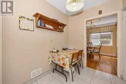 131 OAKRIDGE BOULEVARD | Ottawa Ontario | Slide Image Fifteen