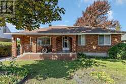 131 OAKRIDGE BOULEVARD | Ottawa Ontario | Slide Image One