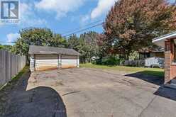 131 OAKRIDGE BOULEVARD | Ottawa Ontario | Slide Image Thirty-eight