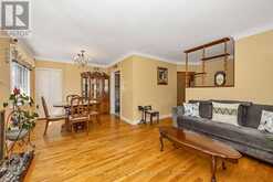 131 OAKRIDGE BOULEVARD | Ottawa Ontario | Slide Image Eight