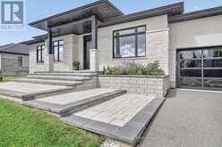 7095 STILL MEADOW WAY | Ottawa Ontario | Slide Image Three
