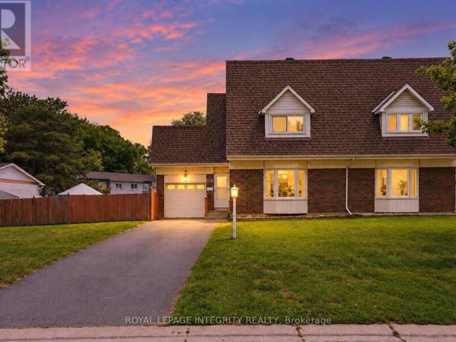 776 VINETTE CRESCENT, Ottawa, Ontario K1E 1W9
