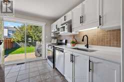 254 STONEWAY DRIVE | Ottawa Ontario | Slide Image Thirteen