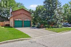 45 SHADETREE CRESCENT | Ottawa Ontario | Slide Image Two