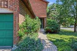 45 SHADETREE CRESCENT | Ottawa Ontario | Slide Image Six