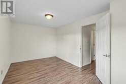 912 B ELMSMERE ROAD | Ottawa Ontario | Slide Image Twelve