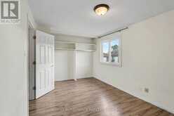 912 B ELMSMERE ROAD | Ottawa Ontario | Slide Image Thirteen
