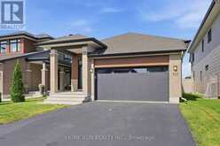 717 OCTAVE GROVE | Ottawa Ontario | Slide Image One