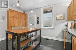 390 WINSTON AVENUE | Ottawa Ontario | Slide Image Eighteen