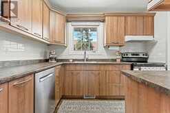 455 KINTYRE PRIVATE | Ottawa Ontario | Slide Image Ten