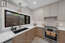 41 IVY CRESCENT | Ottawa Ontario | Slide Image Sixteen