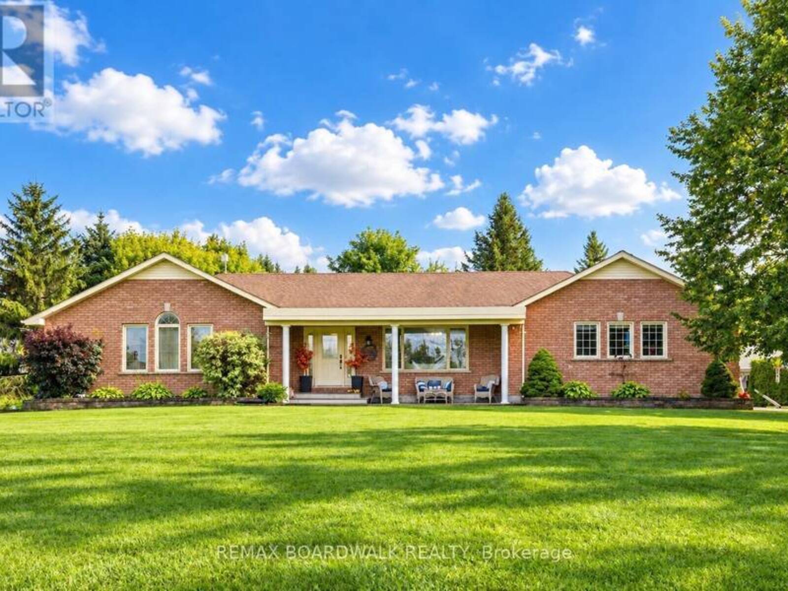 2725 MCINTOSH ROAD, Prescott, Ontario K0E 1T0