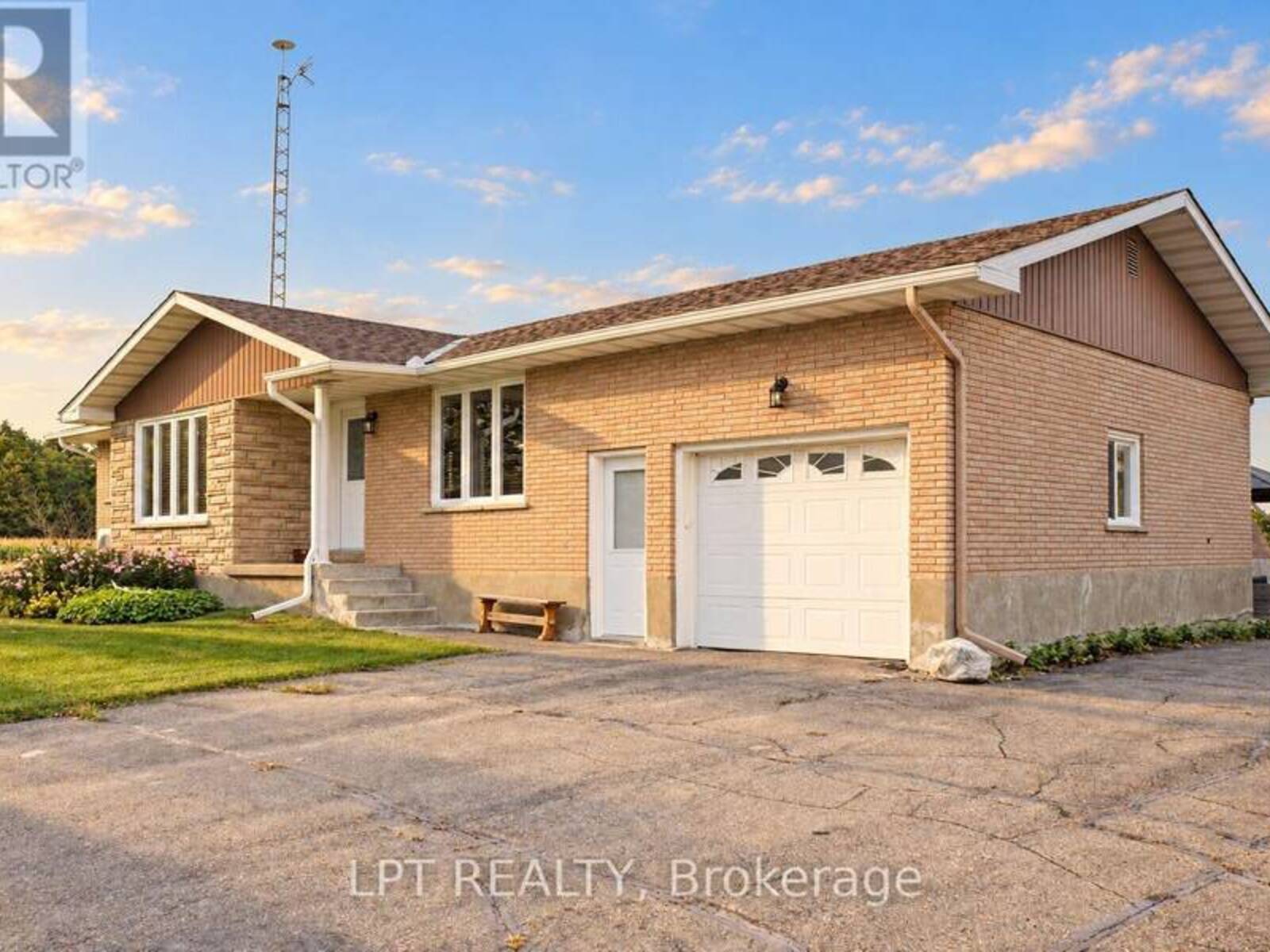 2883 NOLAN ROAD, Clarence-Rockland, Ontario K0A 2A0