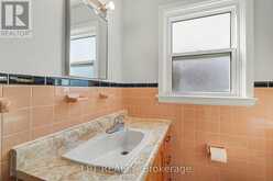 703 MORGAN STREET | Ottawa Ontario | Slide Image Nineteen