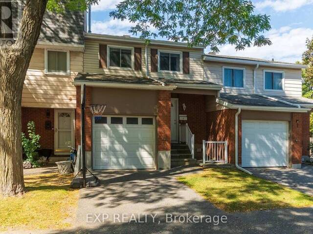 2 - 2669 SOUTHVALE CRESCENT E Ottawa Ontario, K1B 4V2 - 5 Bedrooms Condo For Sale