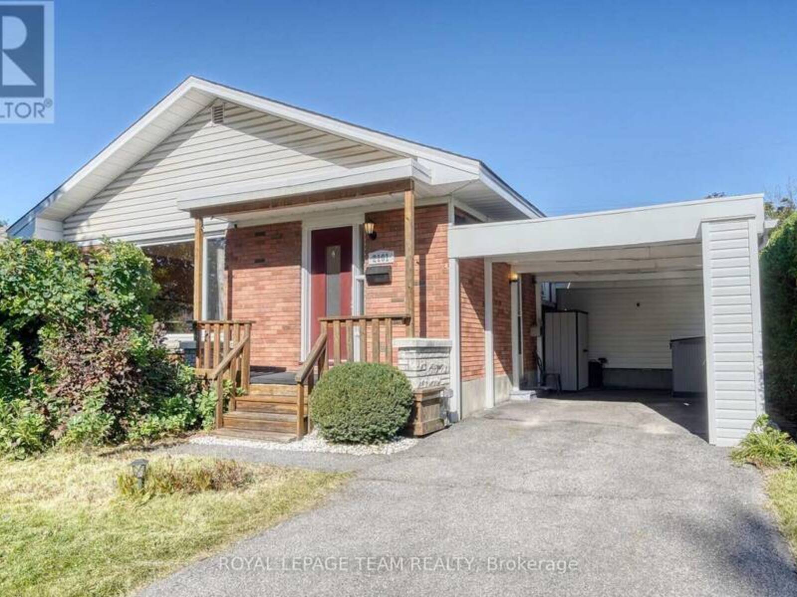 2161 RUSHTON ROAD, Ottawa, Ontario K2A 1N6