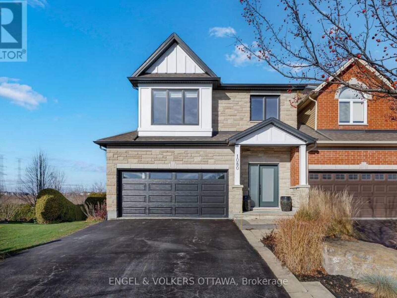 1080 NORTHGRAVES CRESCENT, Ottawa, Ontario K2M 0C6