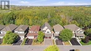 708 EAGLE CREST HEIGHTS | Ottawa Ontario | Slide Image Forty