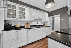 122 RENFREW AVENUE | Ottawa Ontario | Slide Image Twelve