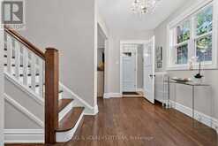 122 RENFREW AVENUE | Ottawa Ontario | Slide Image Three