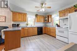 400 BUTTERMILK HILL ROAD | Perth Ontario | Slide Image Ten