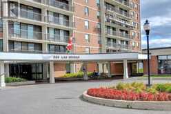 1601 - 665 BATHGATE DRIVE | Ottawa Ontario | Slide Image Two