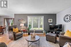 19 HICKORY DRIVE | Kemptville Ontario | Slide Image Eight