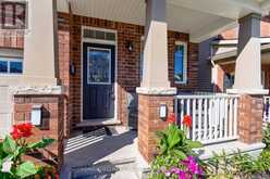 556 SUNLIT CIRCLE | Ottawa Ontario | Slide Image Two