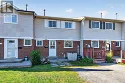 369 MOCKINGBIRD DRIVE | Ottawa Ontario | Slide Image Two