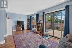 369 MOCKINGBIRD DRIVE | Ottawa Ontario | Slide Image Eight
