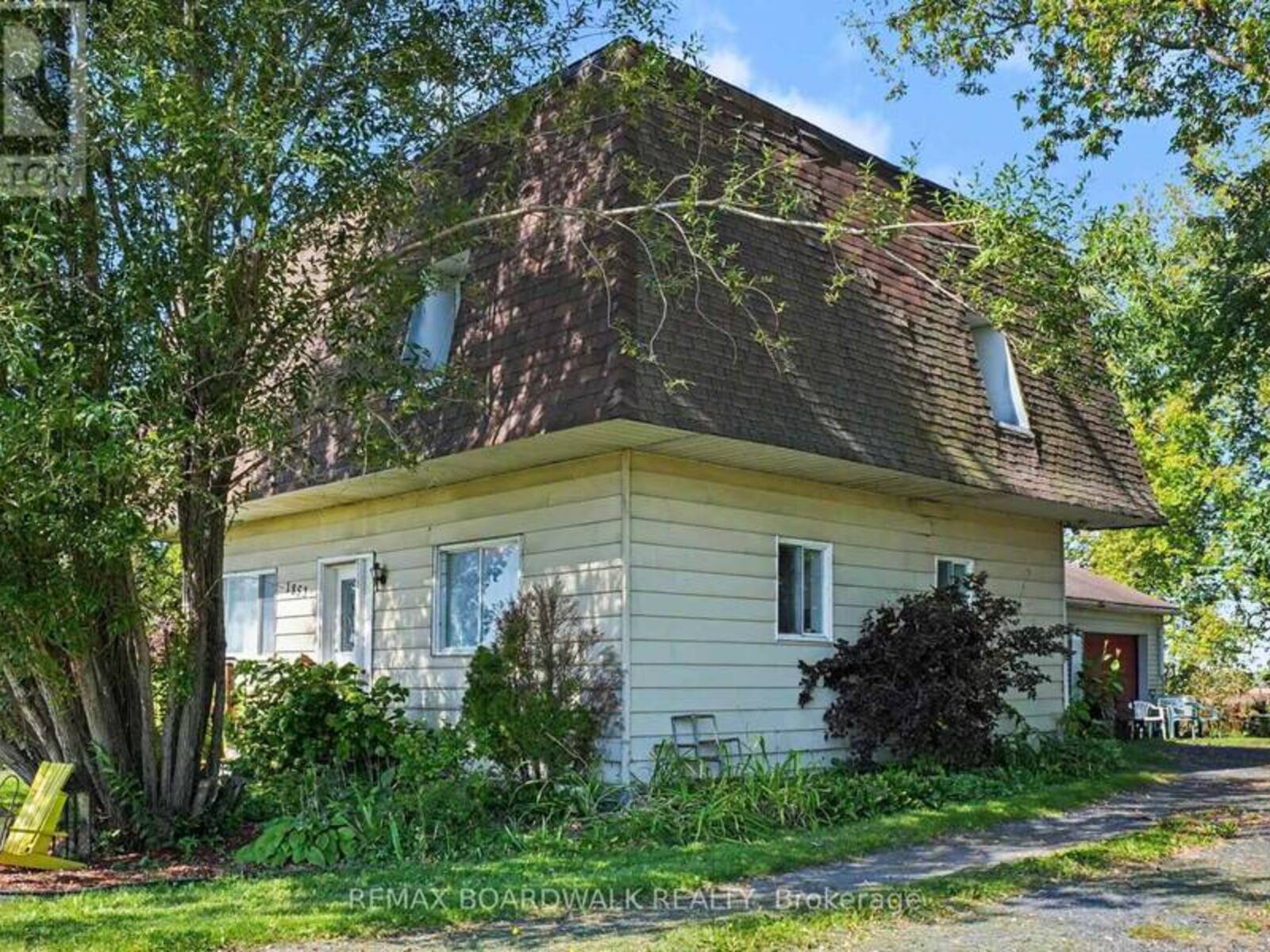 1853 COUNTY RD 8, Casselman, Ontario K0A 1M0
