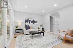 36 BEVERLY STREET | Ottawa Ontario | Slide Image Nine