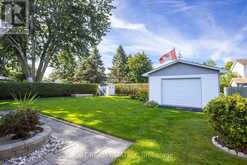 5 GOLD CRESCENT | Russell Ontario | Slide Image Thirty