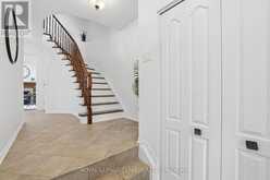 19 GREAT OAK PRIVATE | Ottawa Ontario | Slide Image Three