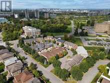 19 GREAT OAK PRIVATE | Ottawa Ontario | Slide Image Thirty-nine