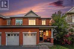 160 DEERCROFT AVENUE | Ottawa Ontario | Slide Image One