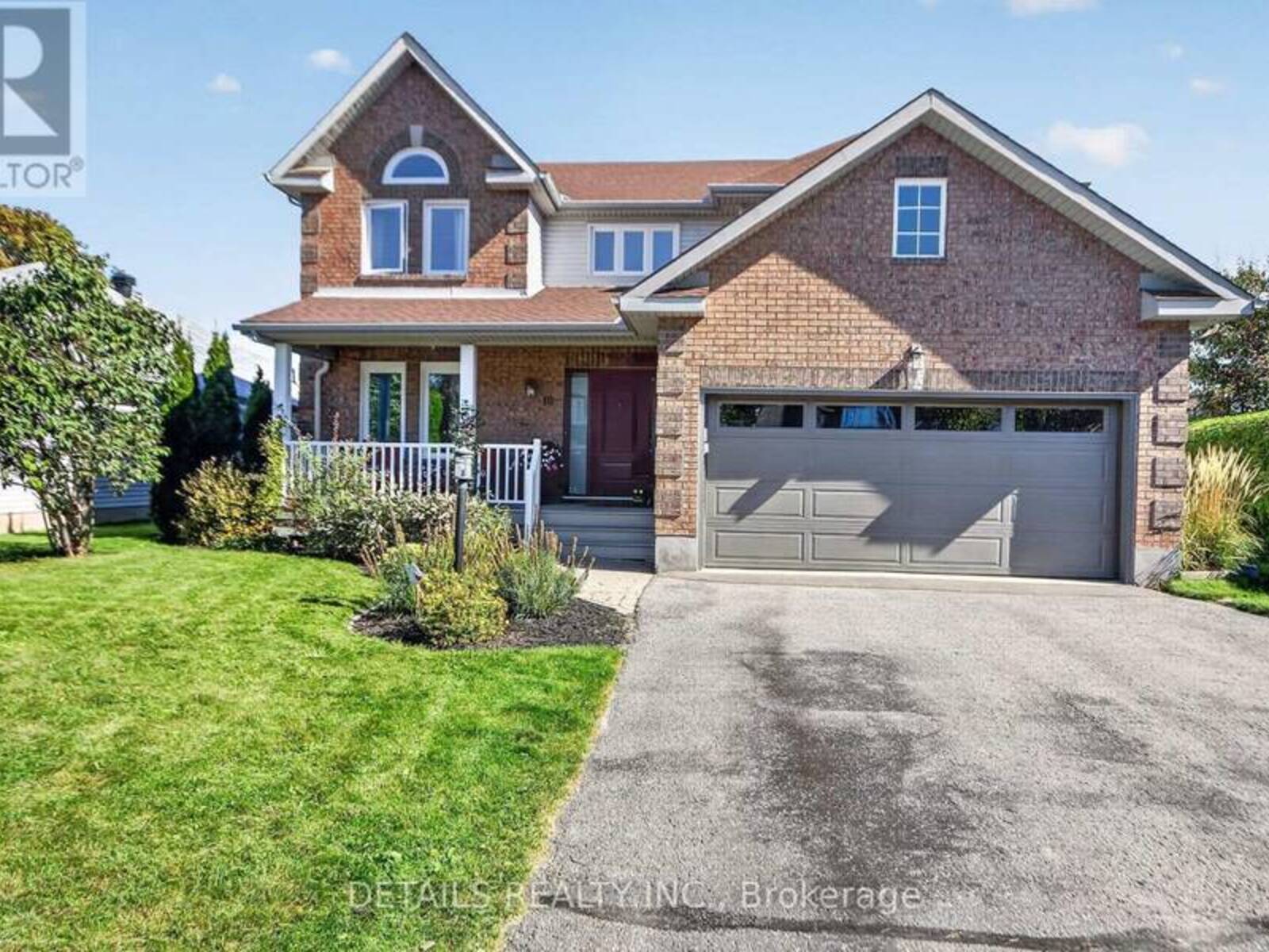 10 FOREST CREEK DRIVE, Ottawa, Ontario K2S 1L6