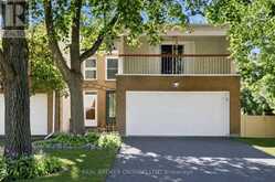 60 TYBALT CRESCENT | Ottawa Ontario | Slide Image One