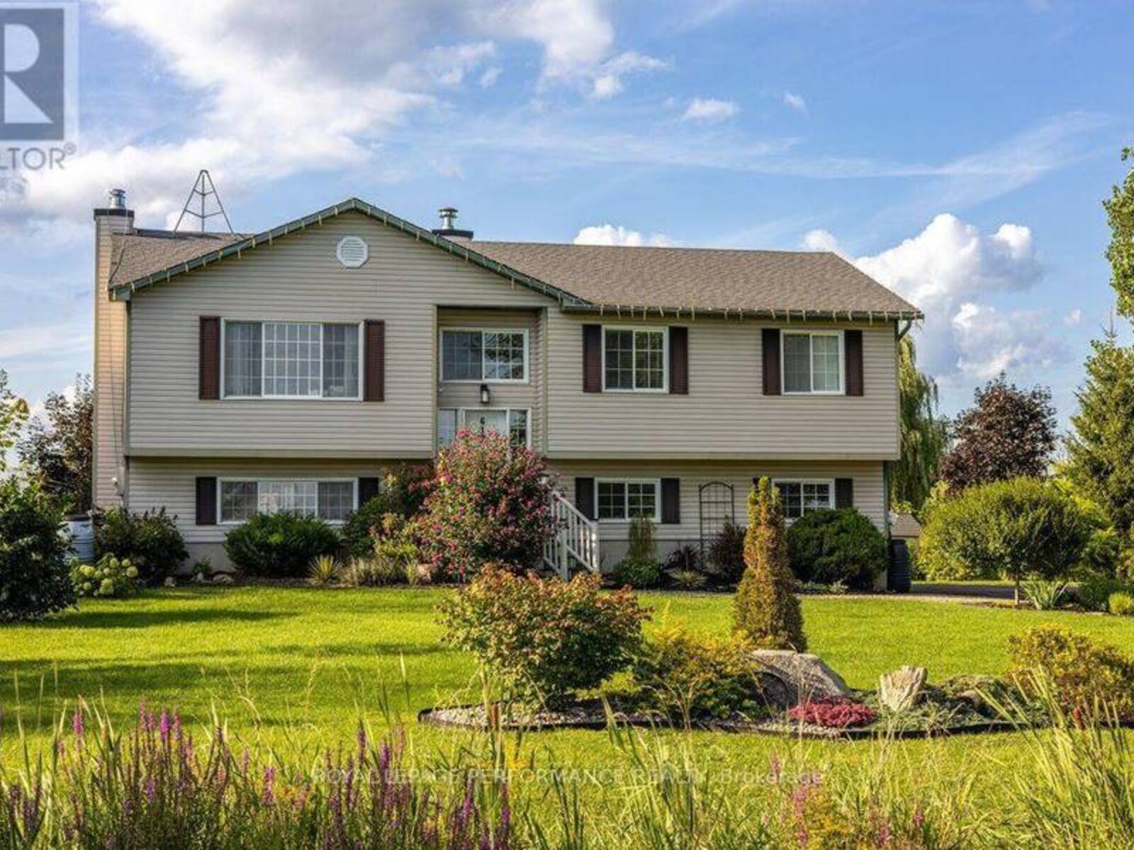 619 SLATER ROAD, Kemptville, Ontario K0G 1J0