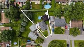 27 BALLANTRAE WAY | Ottawa Ontario | Slide Image Two