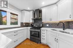 7 MAPLEHURST AVENUE | Ottawa Ontario | Slide Image Eighteen