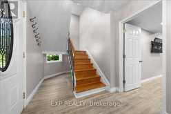 7 MAPLEHURST AVENUE | Ottawa Ontario | Slide Image Four