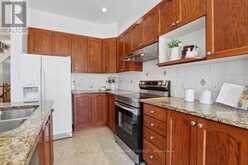 185 HORNCHURCH LANE | Ottawa Ontario | Slide Image Nineteen