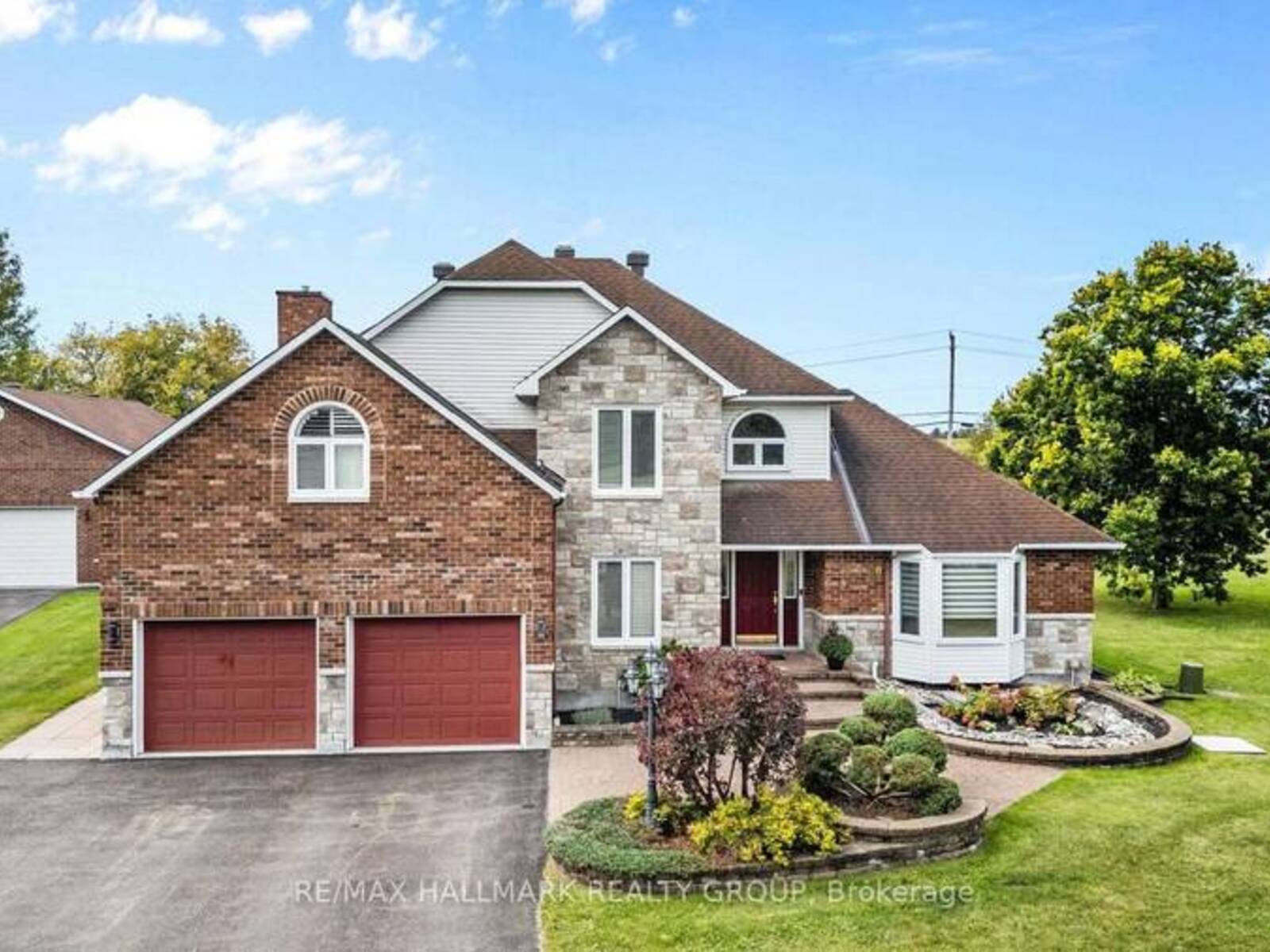 1240 ARBUSTE AVENUE, Ottawa, Ontario K4C 1C2