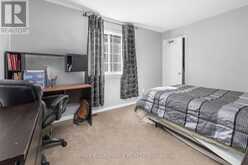 21 KIRKSTONE PRIVATE | Ottawa Ontario | Slide Image Twenty-eight