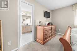21 KIRKSTONE PRIVATE | Ottawa Ontario | Slide Image Thirty-two