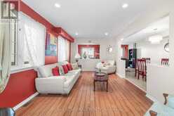 21 KIRKSTONE PRIVATE | Ottawa Ontario | Slide Image Six